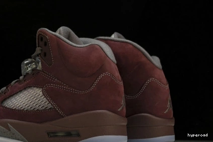 Hyperoad 5 “Burgundy” Air Jordan 1101